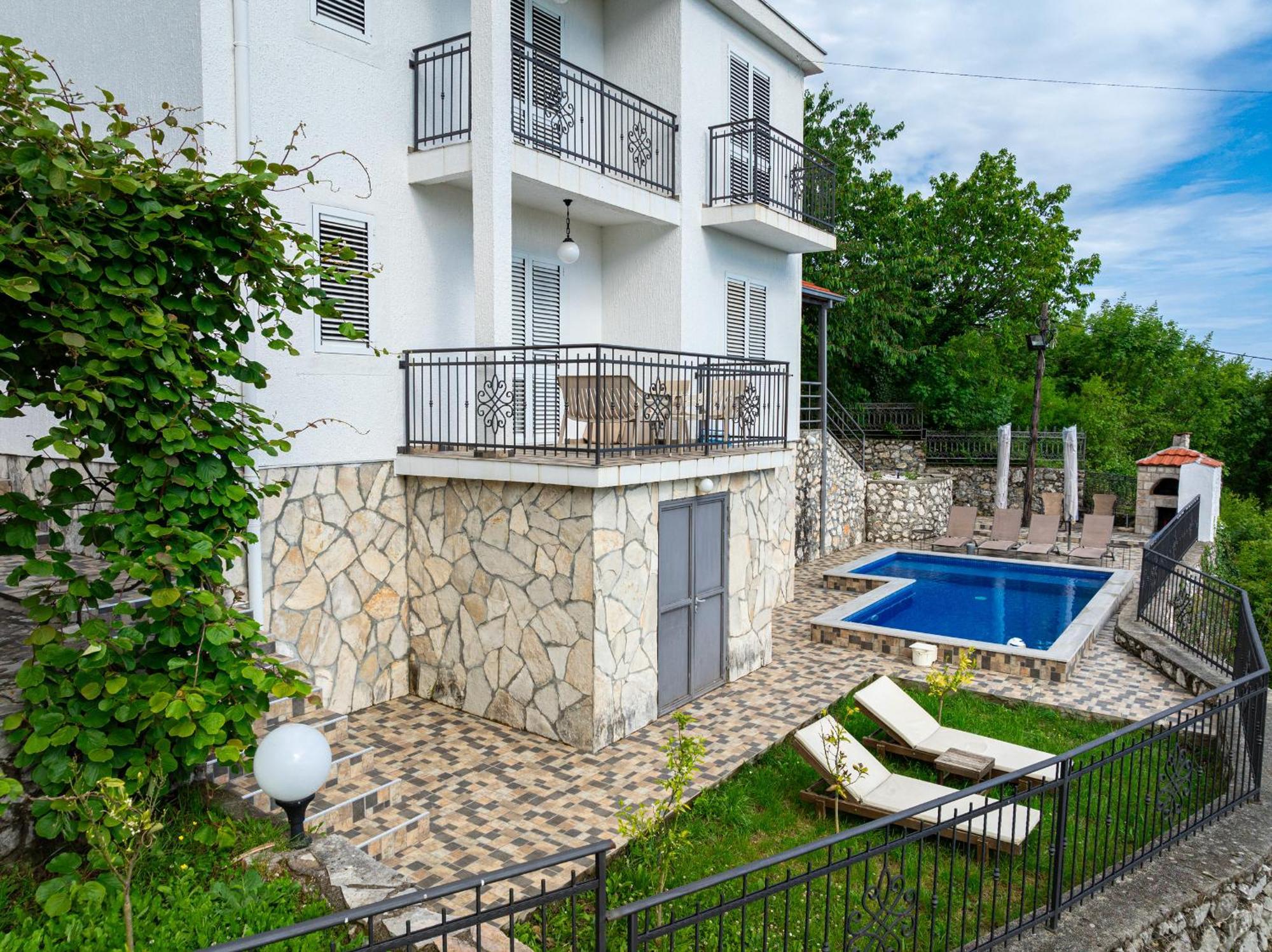 Villa Tranquila Будва Екстер'єр фото